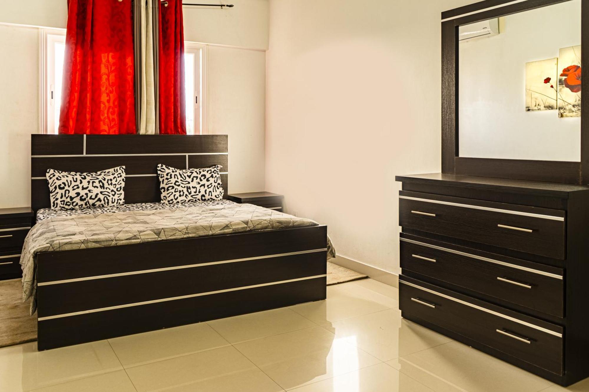 Chambres Meublees Avenue Cheikh Anta Diop Dakar Exterior photo